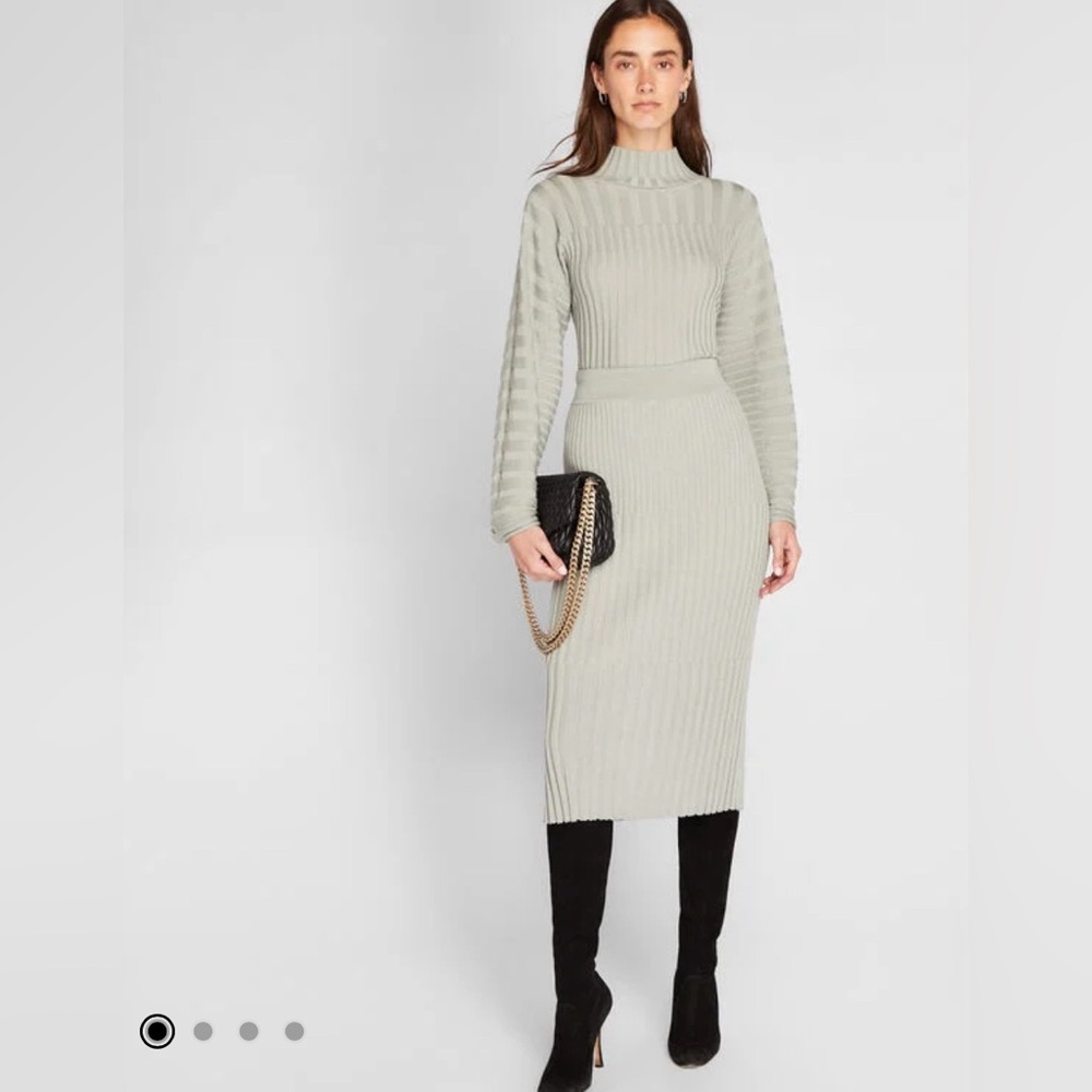 Club Monaco midi sweater skirt, gray size small
